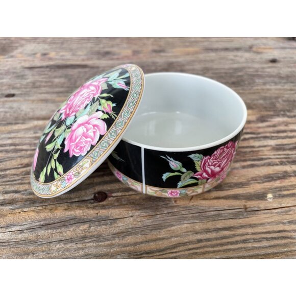 Vintage 1980s Lefton Pink Black Rose Porcelain Trinket box Round - Picture 3 of 10